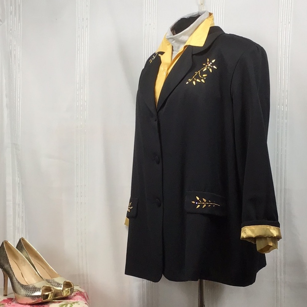 Vintage ⚜️Versailles Black Gold Embroidery Suit Jacket Sz.22